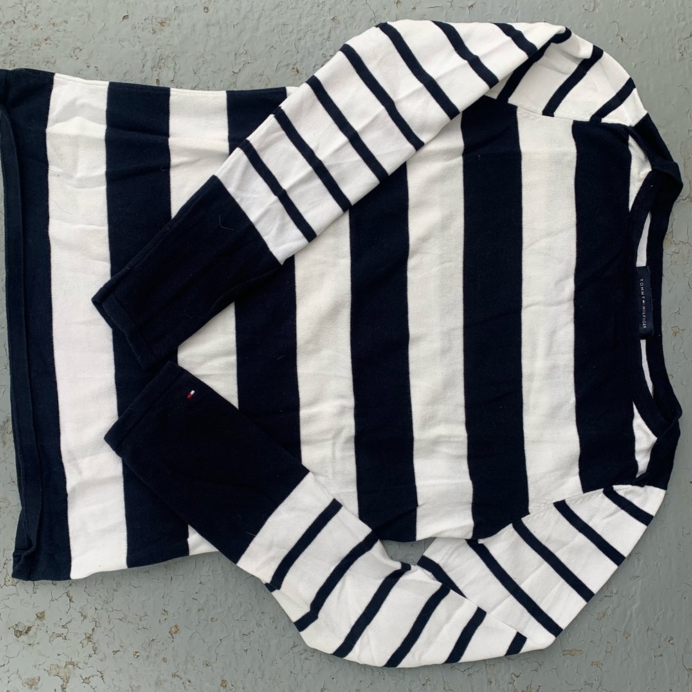 Tommy Hillfiger sweater